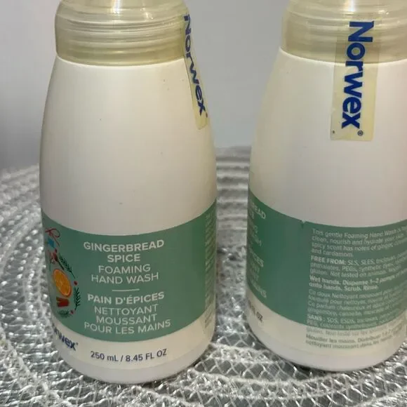 Norwex Gingerbread Spice Foaming Hand Soap Set of 2 NWT - Picture 3 of 4